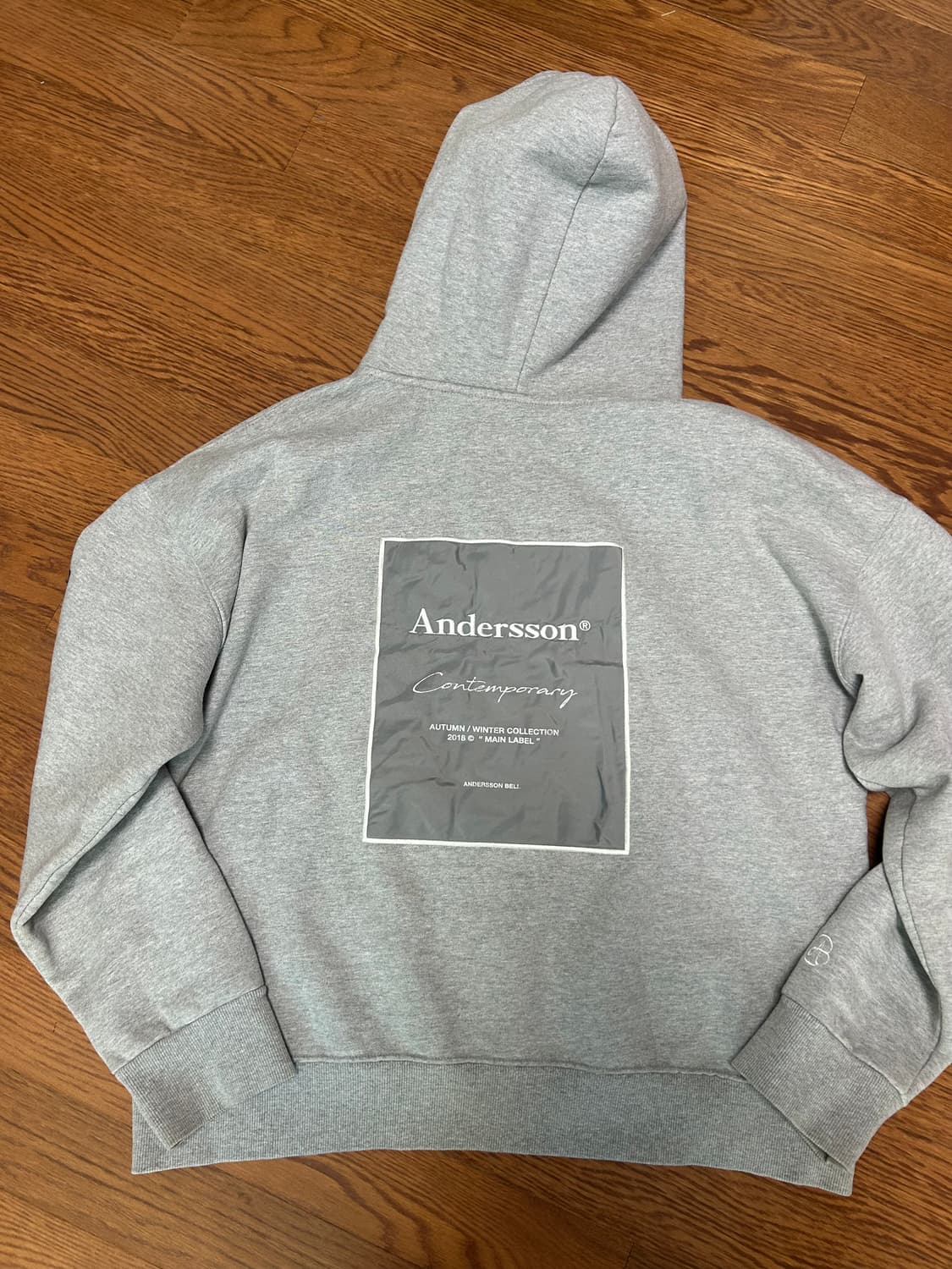 앤더슨벨 그레이 후드티 상품이미지2