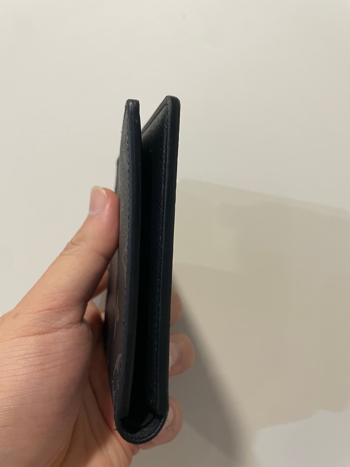 루이비통 모노그램 이클립스 반지갑 상품이미지3