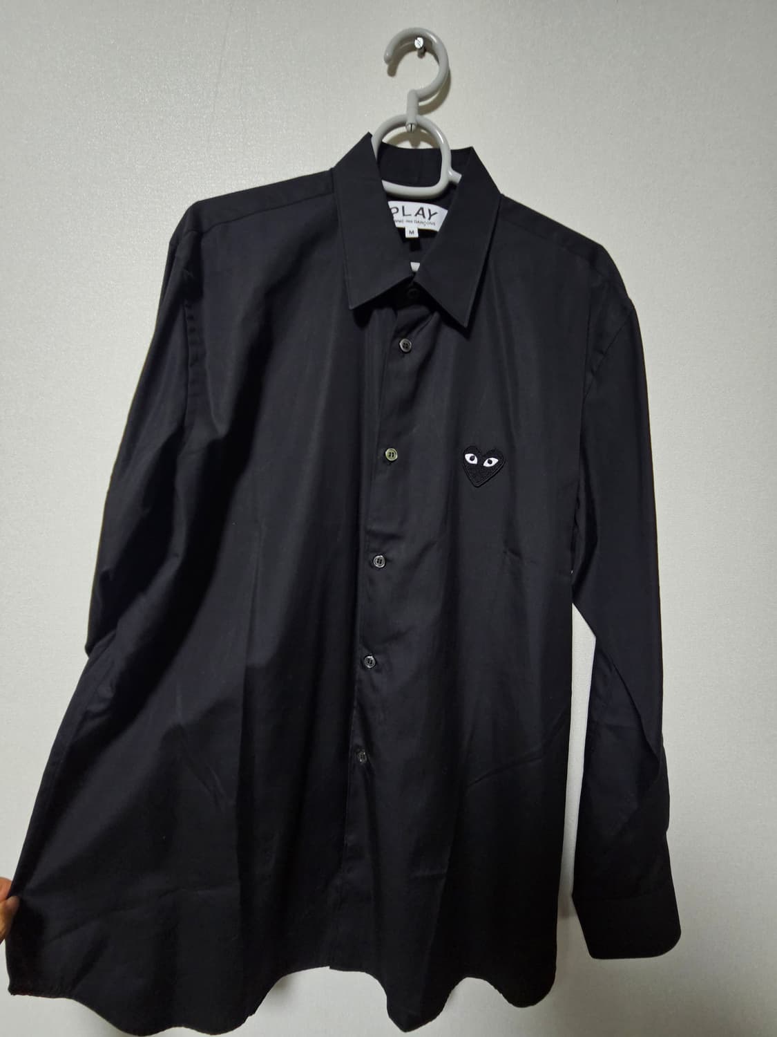 꼼데가르송 하트 패치 포플린 셔츠 블랙 상품이미지2