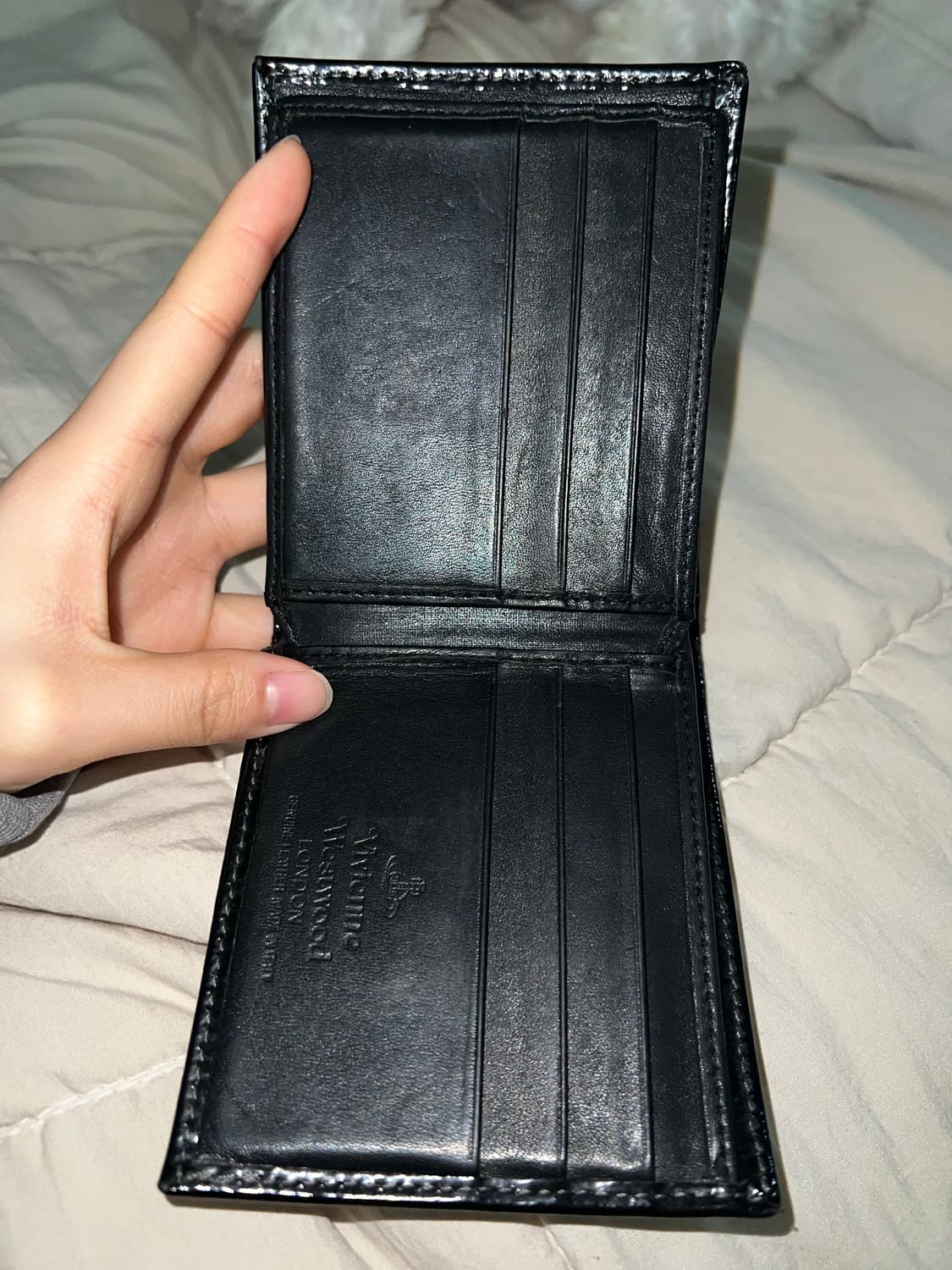 비비안 웨스트우드 음각 반지갑 빈티지 상품이미지5