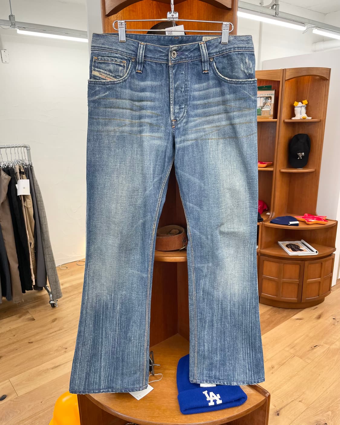 [31] 디젤 플레어 데님 팬츠 상품이미지4