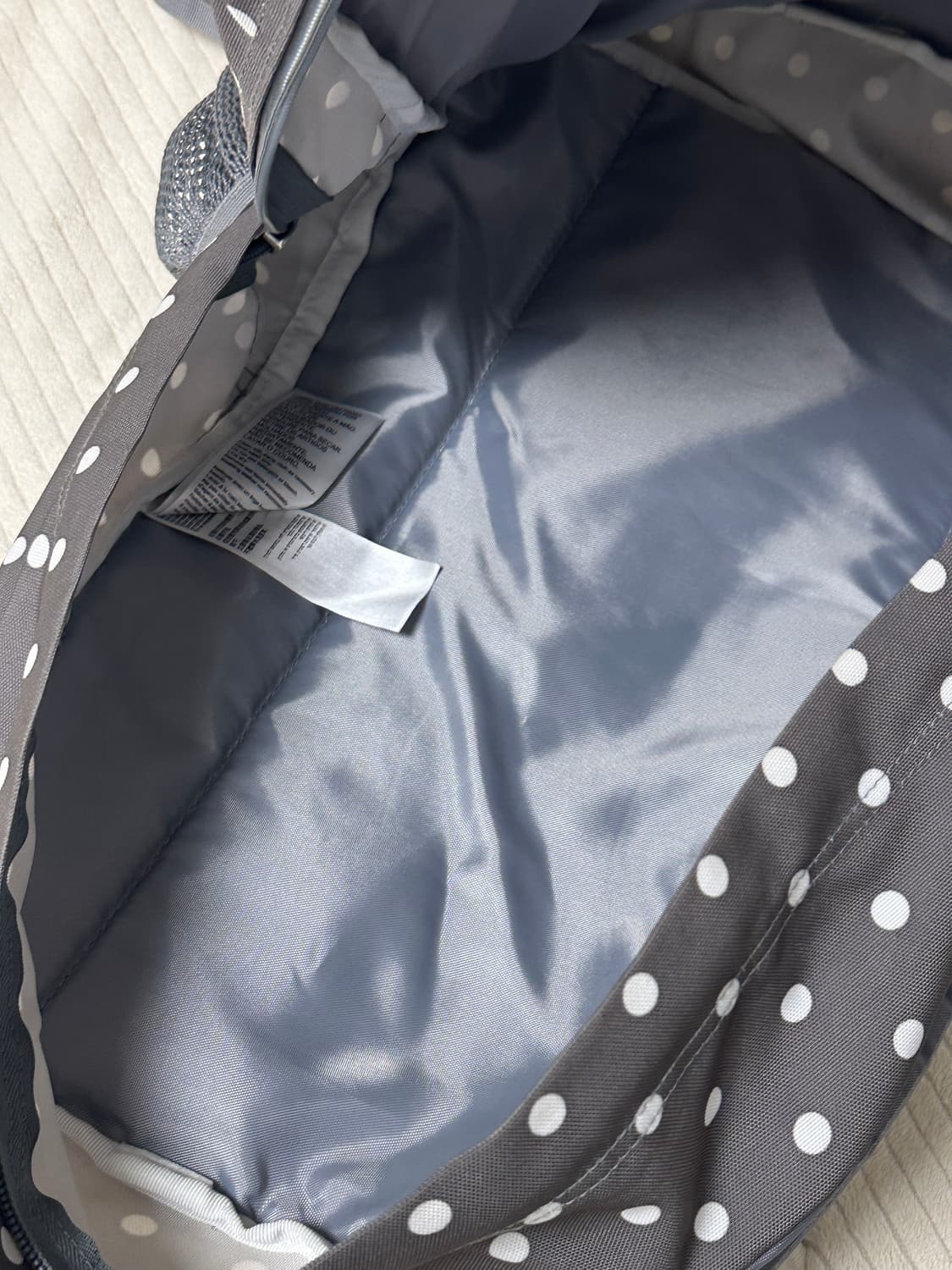 잔스포츠 도트 땡땡이 백팩 그레이 상품이미지7