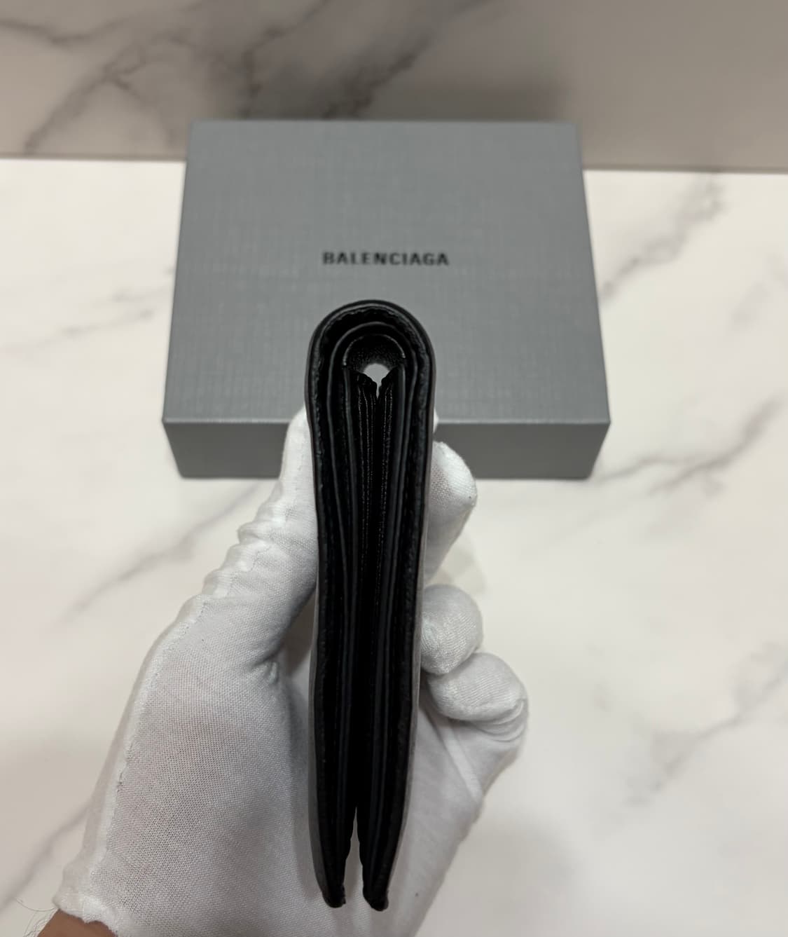 [정품] 발렌시아가 반지갑 판매 상품이미지6