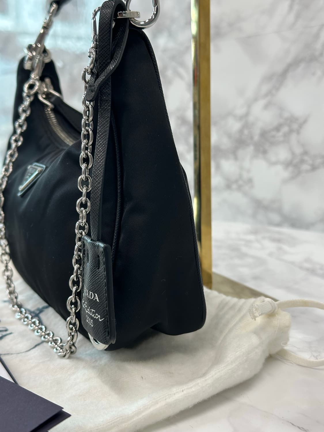 프라다 2005 리에디션 백 상품이미지6