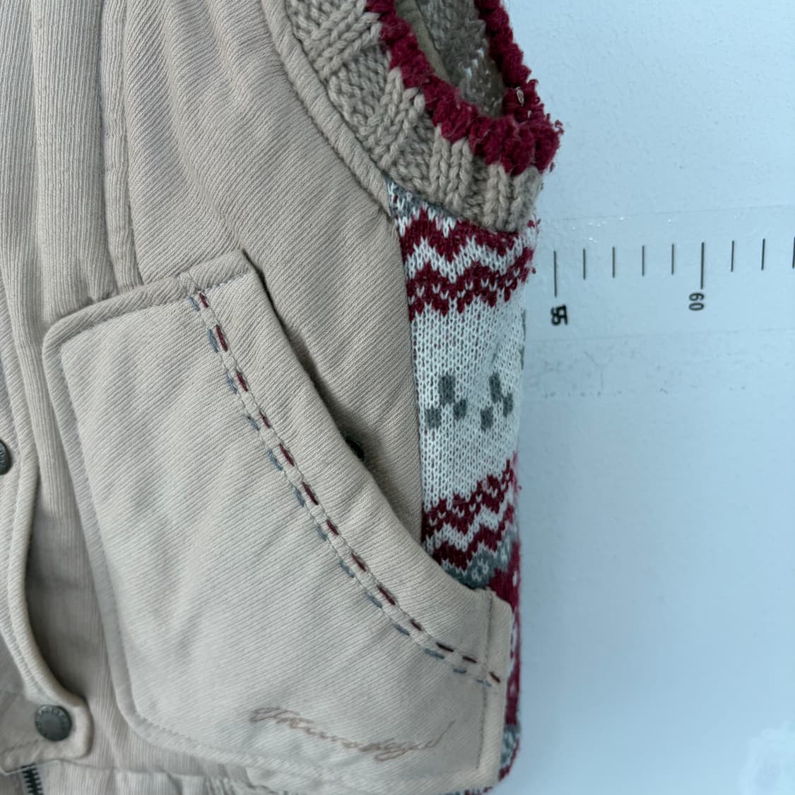 써스데이 아일랜드 니트 배색 퀼팅 조끼 상품이미지3