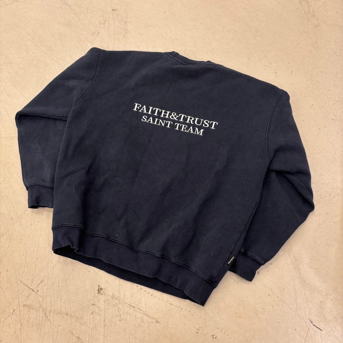 세인트페인 네이비 빅로고 맨투맨 상품이미지4