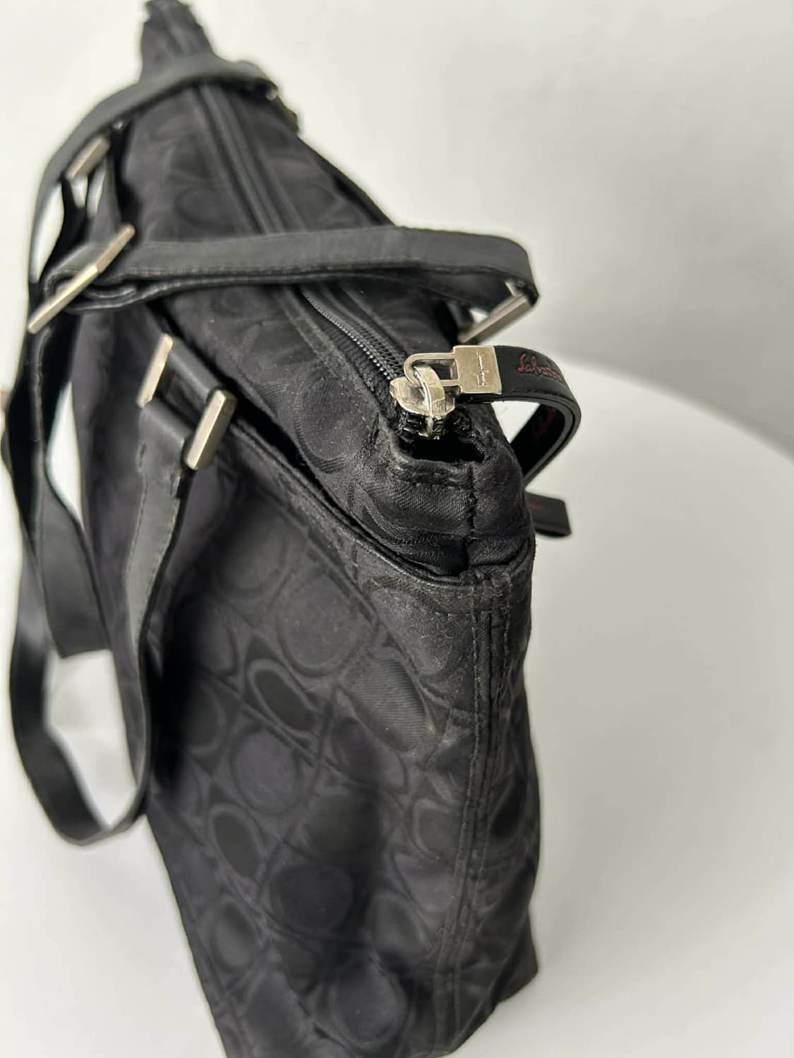 살바토레 페라가모 간치니 모노그램 숄더백 토트백 상품이미지4