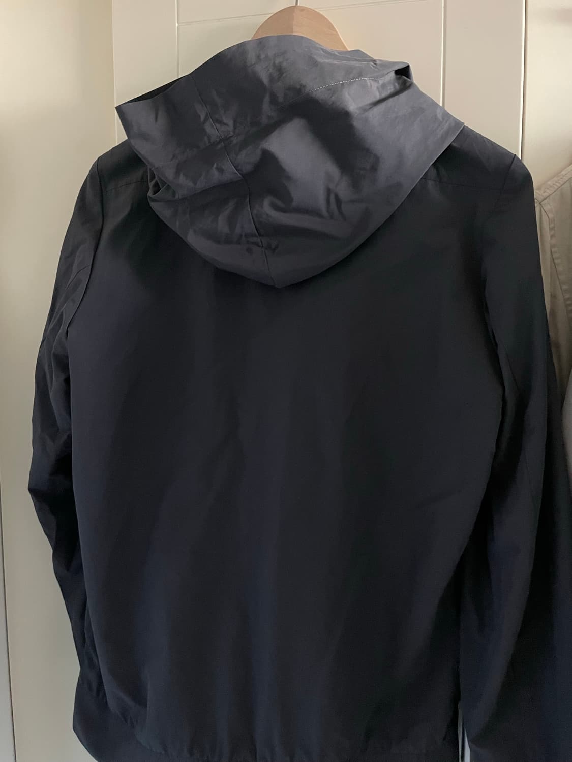 스테판 슈나이더 후드 숏 코트 상품이미지3