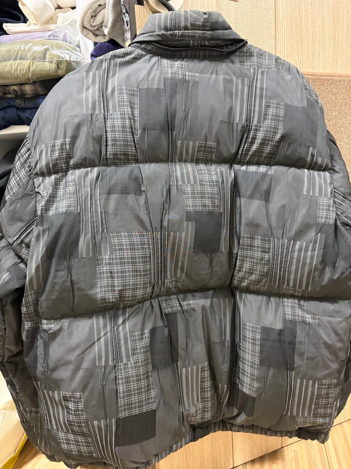 예스아이씨 인세인개러지 패딩 (S) 상품이미지2