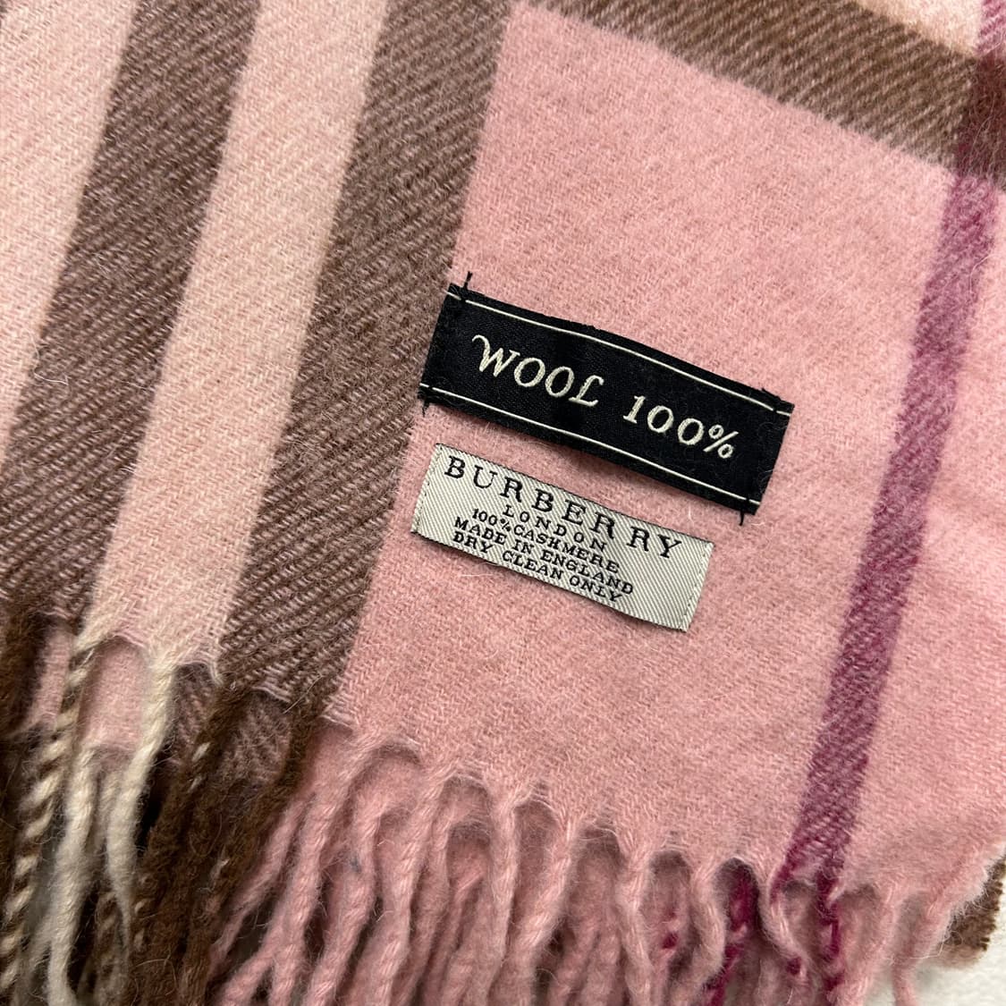 Burberry Light Pink Cashmere Muffler 상품이미지6
