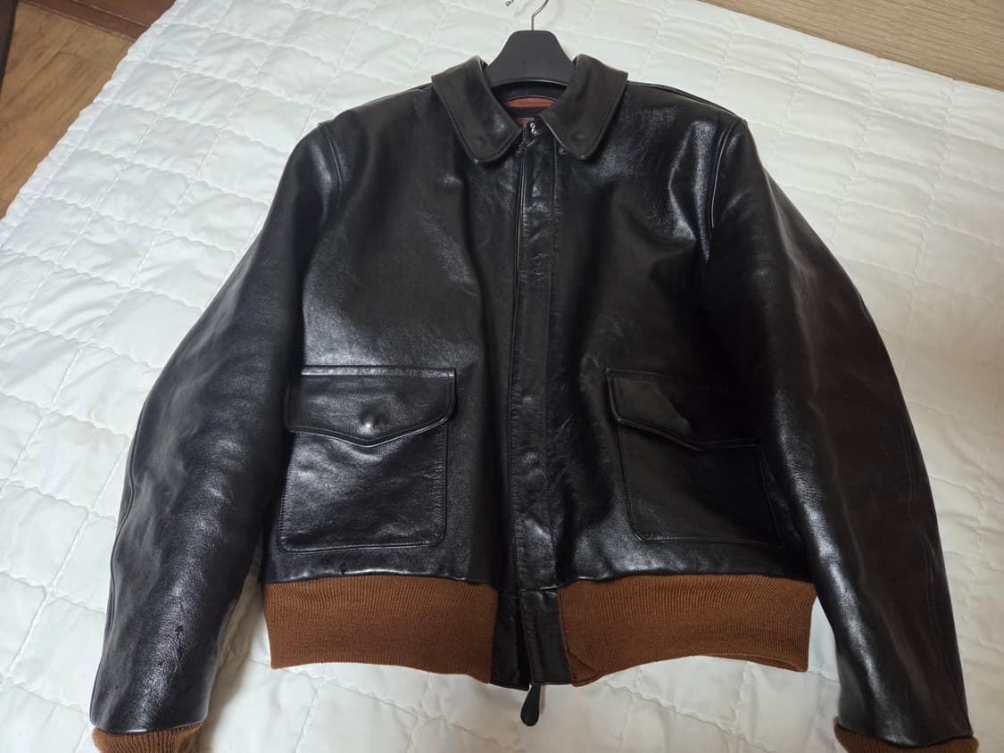 아카펠라클로딩 신키사 말가죽 a2자켓 팝니다 44사이즈 상품이미지1