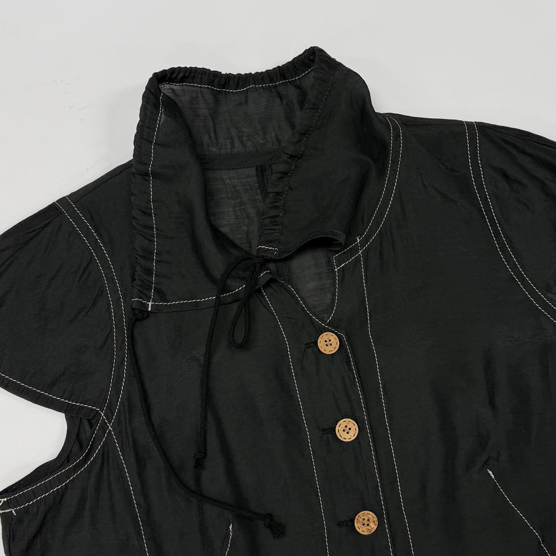 Sensounico string collar top 상품이미지5