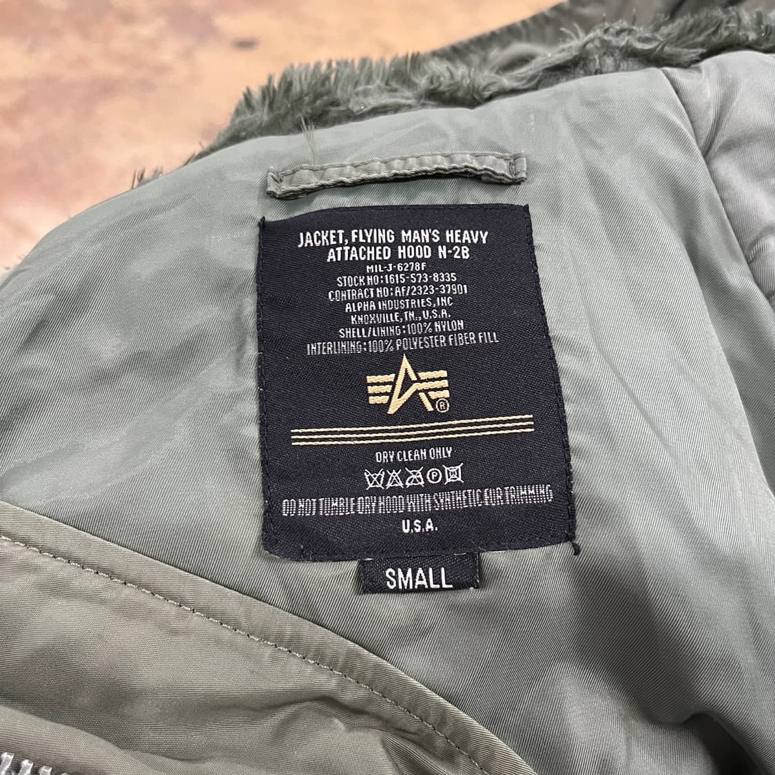 알파인더스트리 카키 패딩 상품이미지5