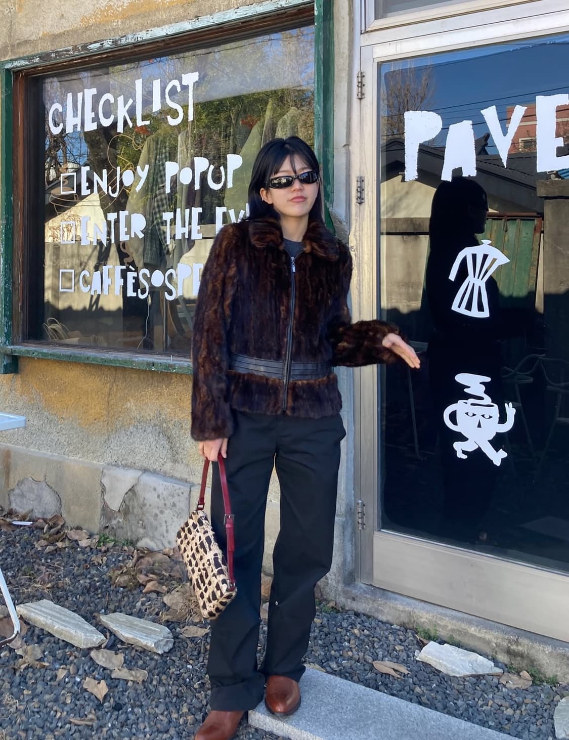  레더라인 패턴 밍크 재킷 상품이미지1