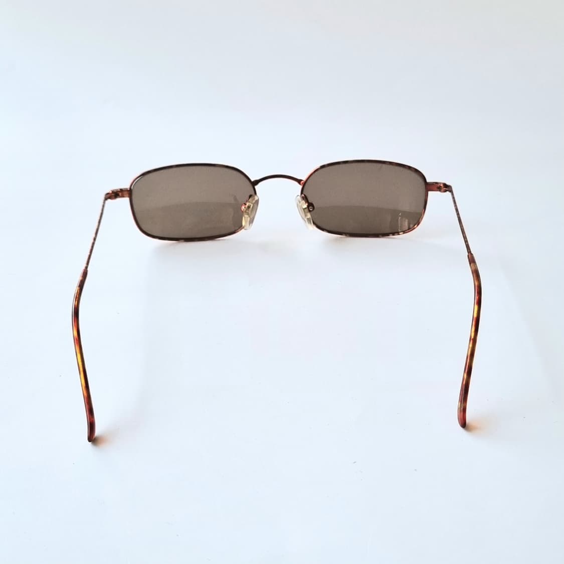 데드스탁 90트렌디한 내로우(Narrow) 쉐입 선글라스 상품이미지7