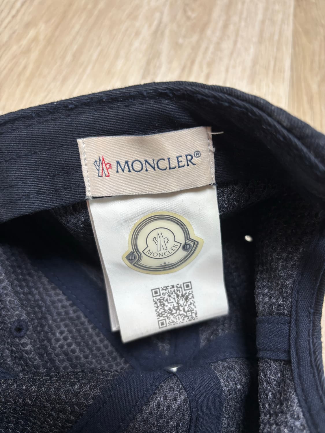 몽클레어 볼캡 네이비 상품이미지4