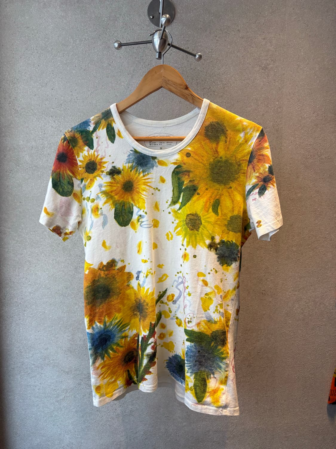 Sunlit Garden Tee  상품이미지1
