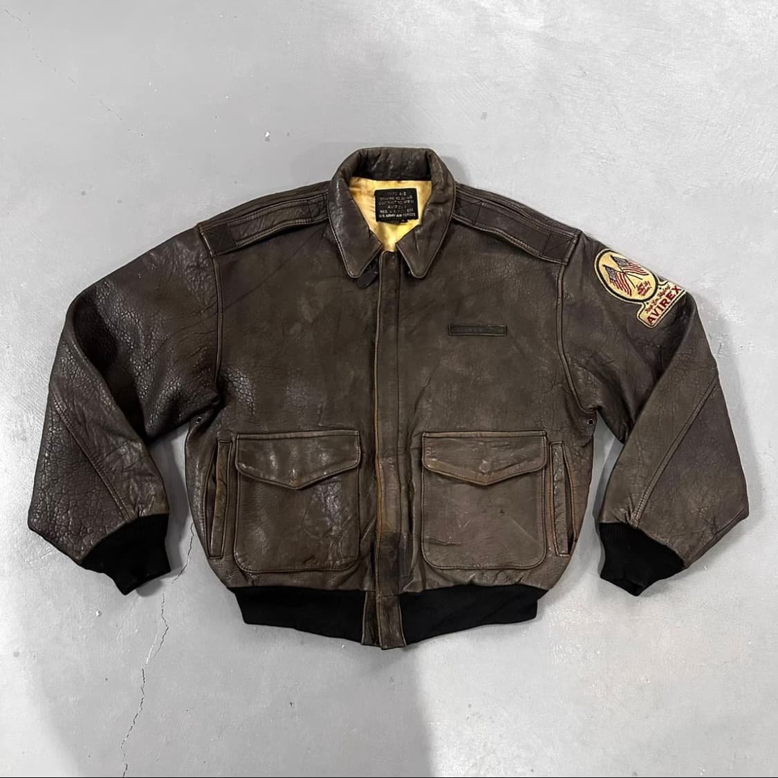 AVIREX(아비렉스) 아메리칸 복각 A-2 타입 플라이트 양피 가죽 자 상품이미지3