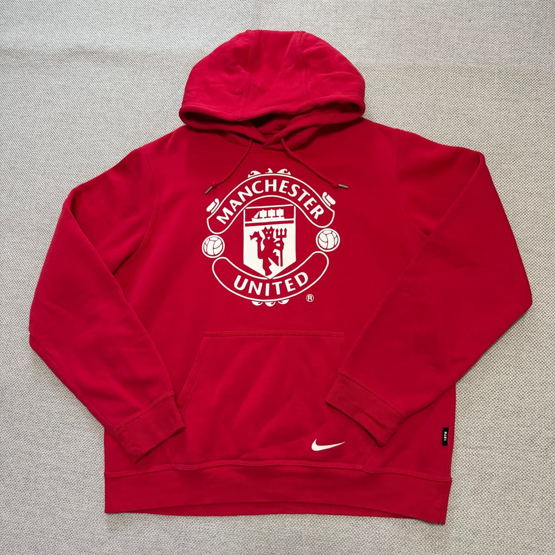나이키 맨체스터 유나이티드 빅로고 후드티 상품이미지1