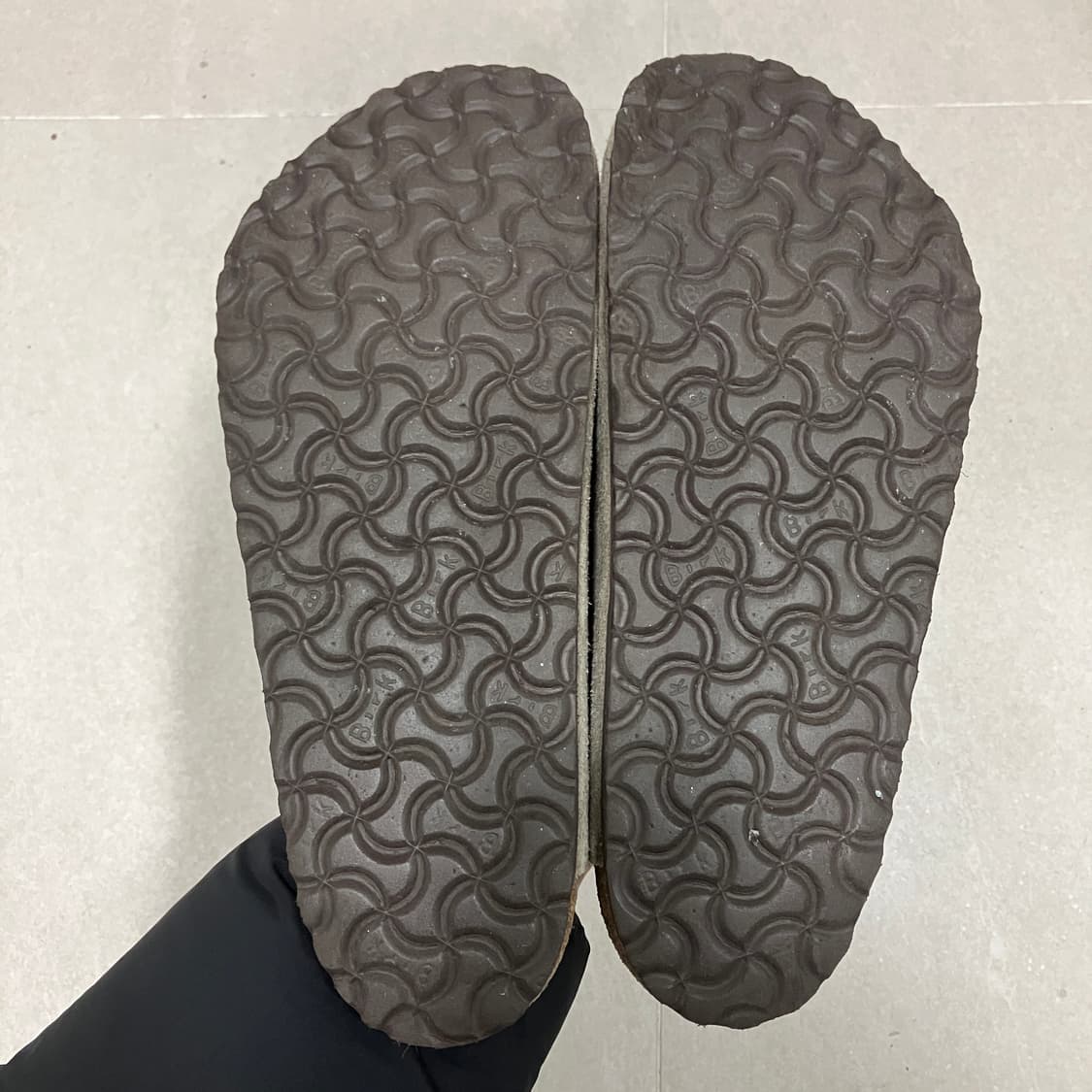 [270] 버켄스탁 보스턴 타우페 래귤러 sfb 풀박스 상품이미지3