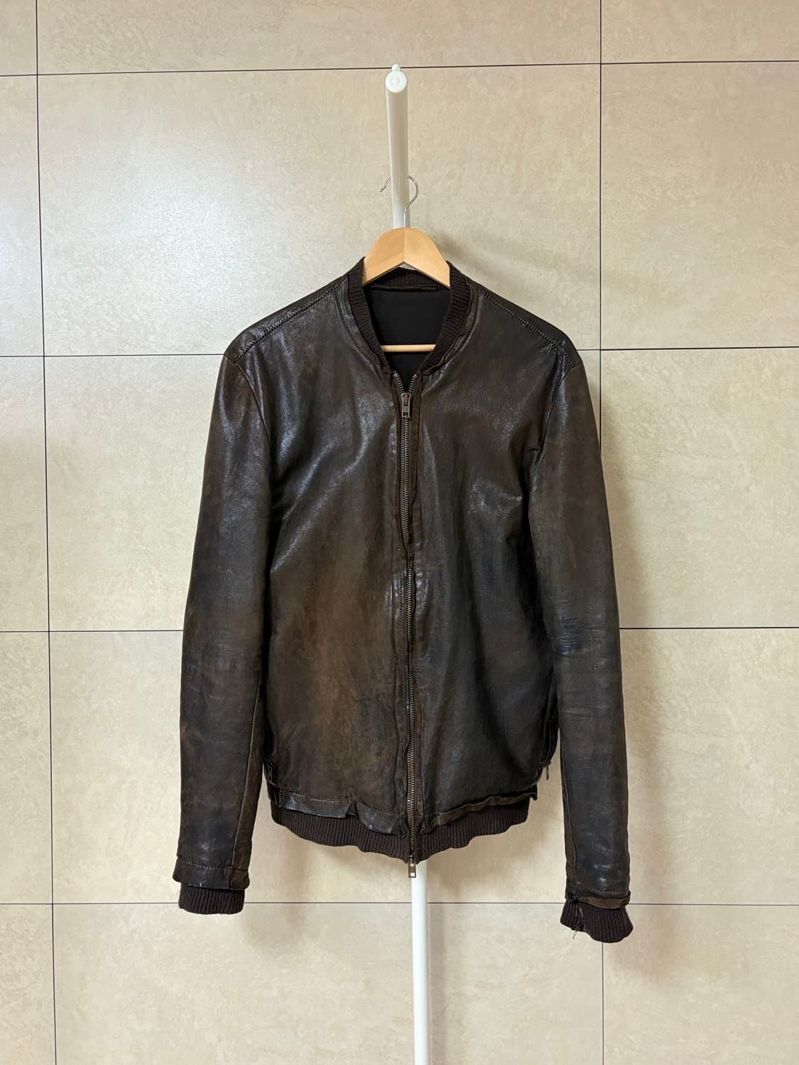 살바토레 산토로 수소봉제 레더 자켓 상품이미지1