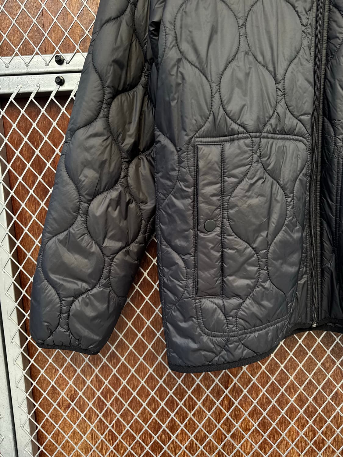 몽벨 mont-bell 퀄팅 경량 블랙 패딩 XL 상품이미지2