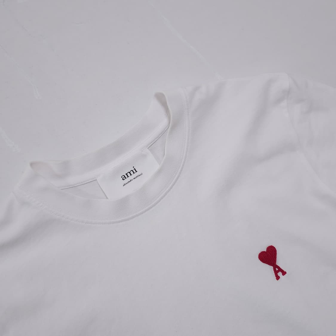 아미 스몰로고 반팔티 상품이미지2