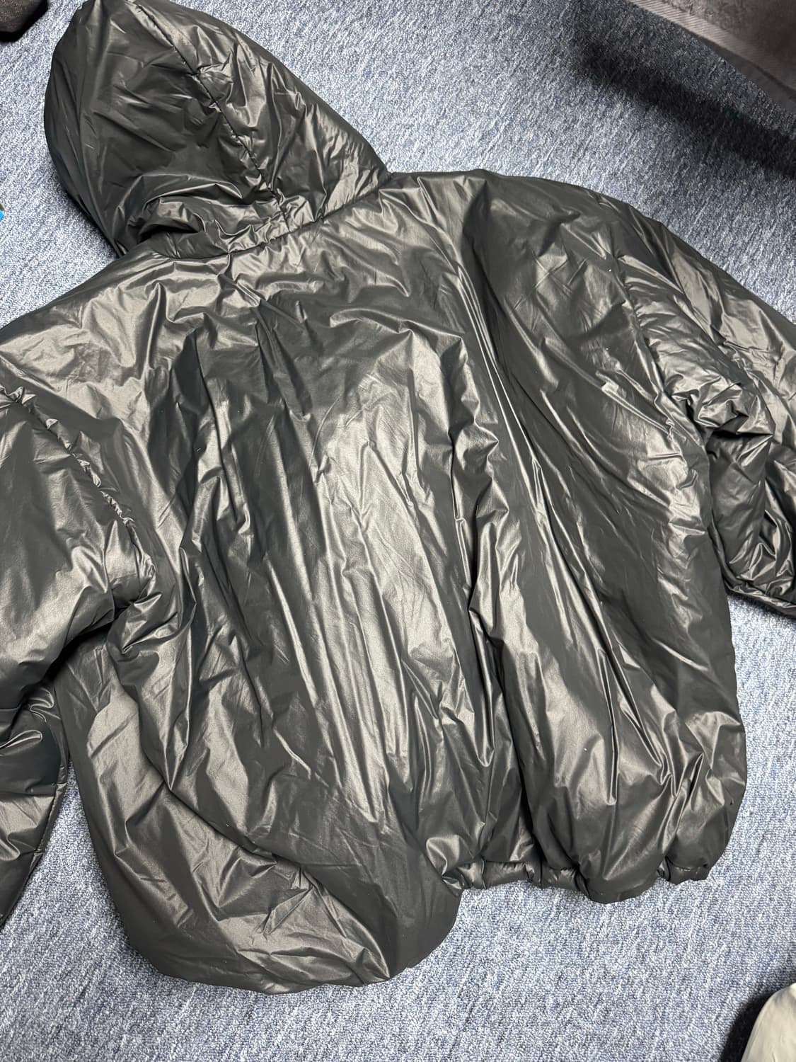 이지 갭 엔지니어드 바이 발렌시아가 퍼퍼 파카 블랙 상품이미지2