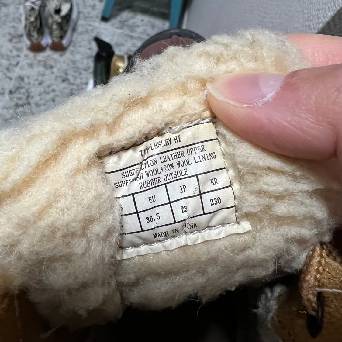 새상품) UGG Lesley Hi 여성 방한 부츠 230mm 상품이미지2