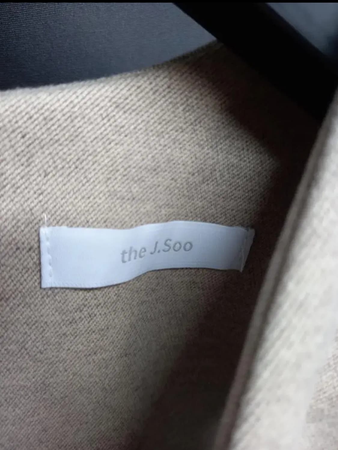 새 J.SOO 오트밀 추동 플레어스커트 베스트 셋업 44.33 상품이미지9