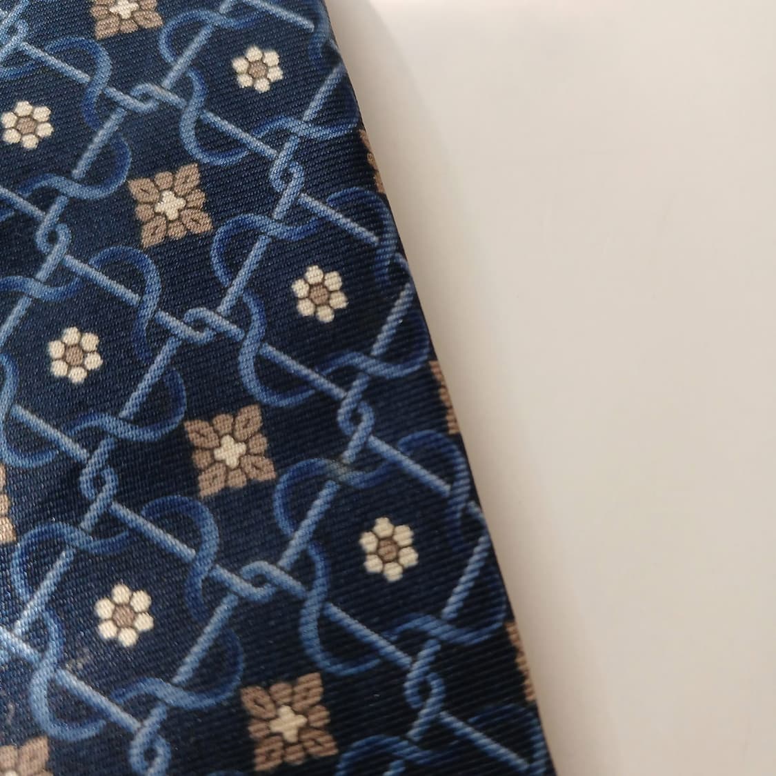 란셀 실크 네이비 L 모노그램 패턴 넥타이 9.2cm A등급 A18859 상품이미지7
