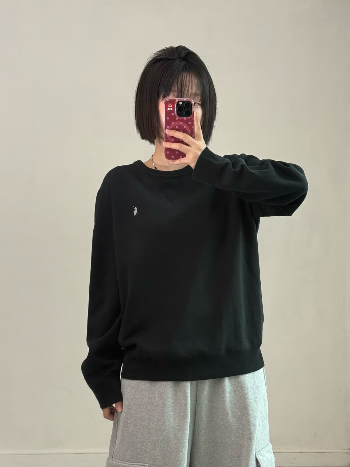 폴로 신형 블랙 맨투맨 상품이미지1