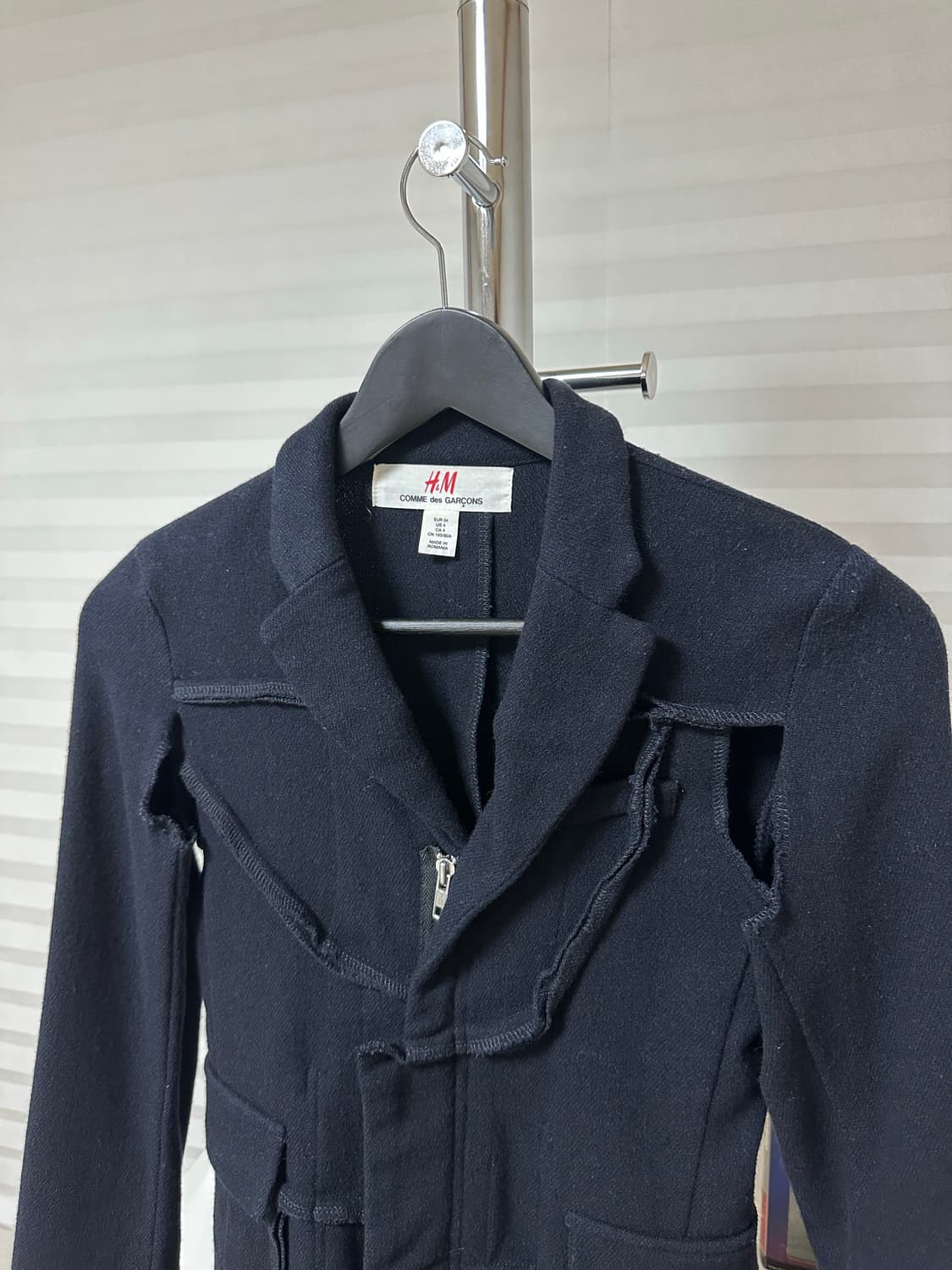 꼼데가르송 × H&M 디컨스트럭티드 자켓 상품이미지2