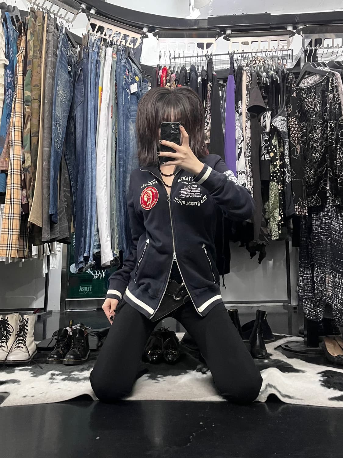 패치 포인트 투웨이 집업 상품이미지1