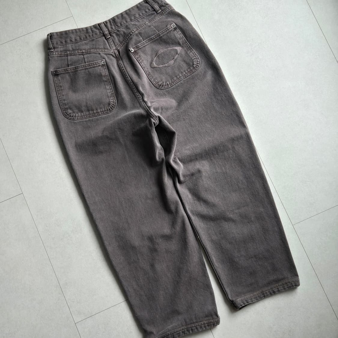 브라운 MSCHF 배기 진  상품이미지2