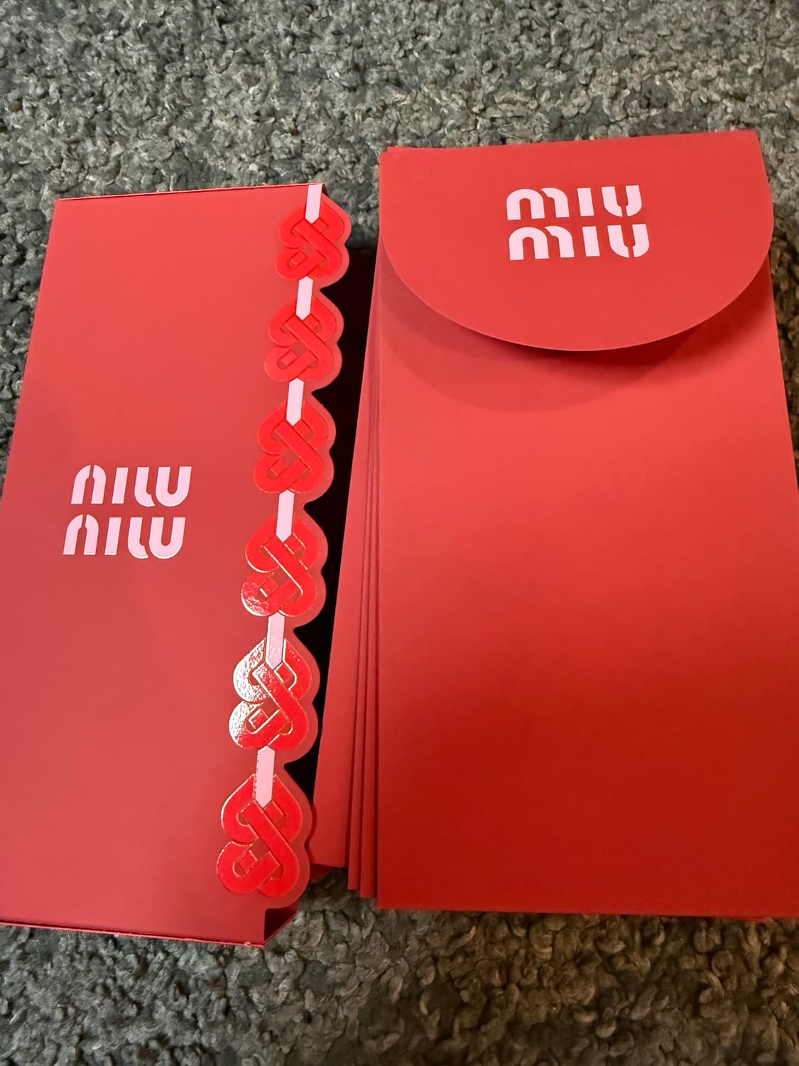 미우미우 돈봉투 정품 2026 상품이미지3