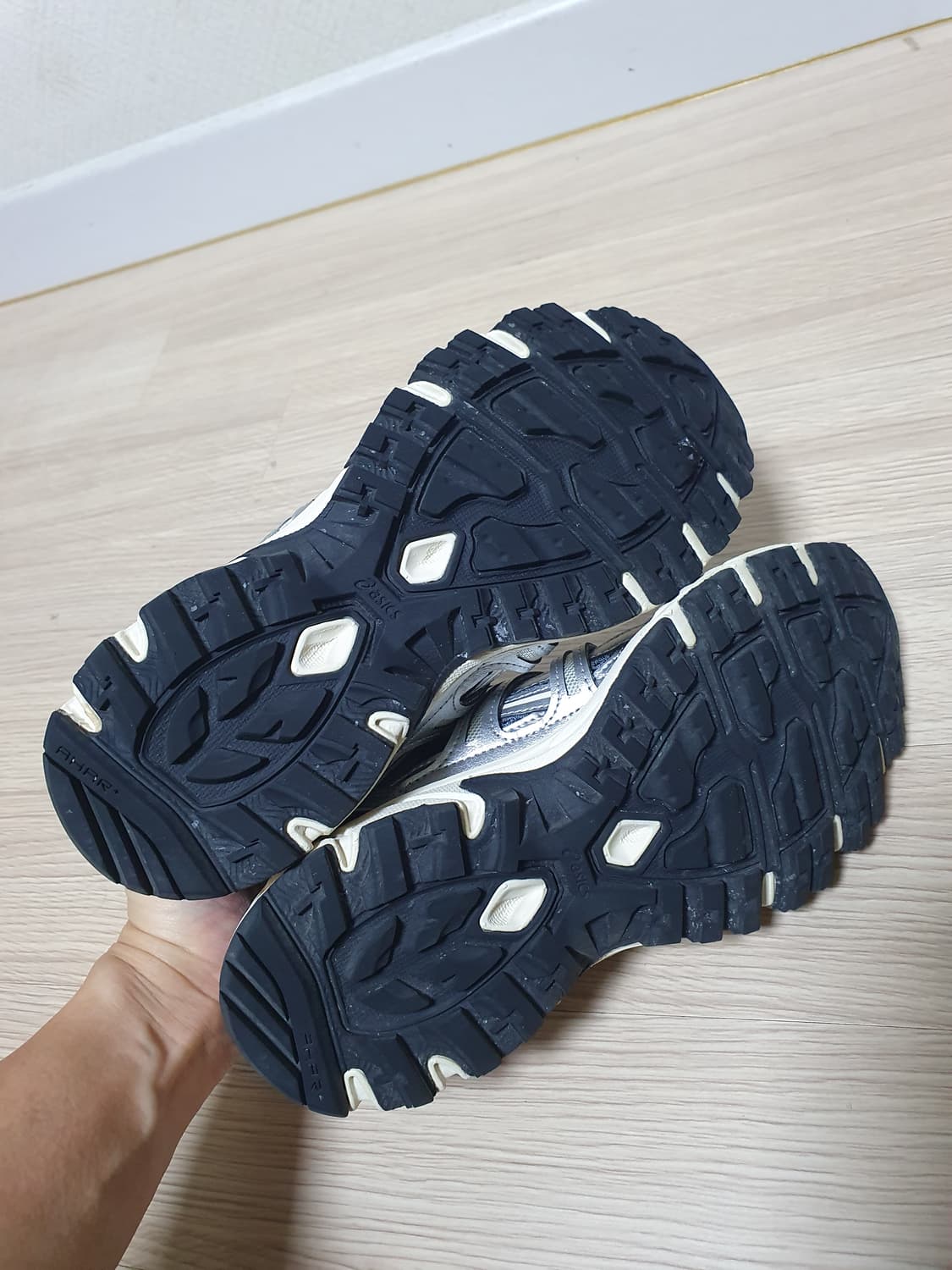 아식스 젤 소노마 15-50 스틸 그레이 235 상품이미지6