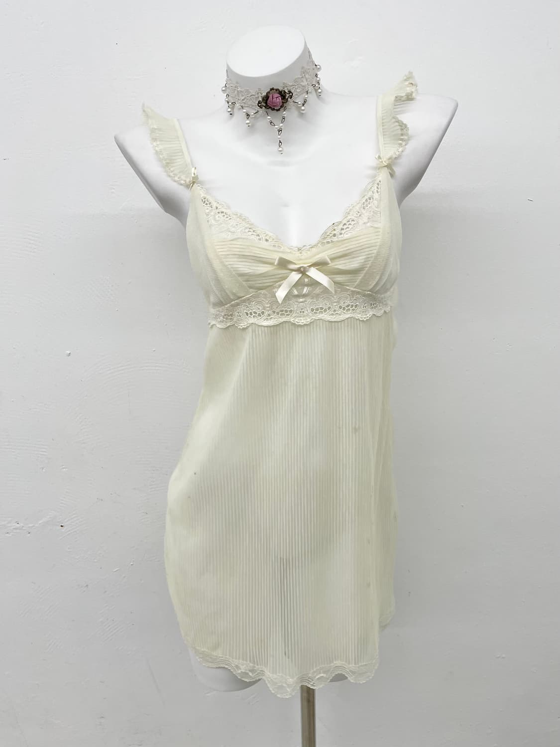 에블린 시어 레이스 슬립 상품이미지1