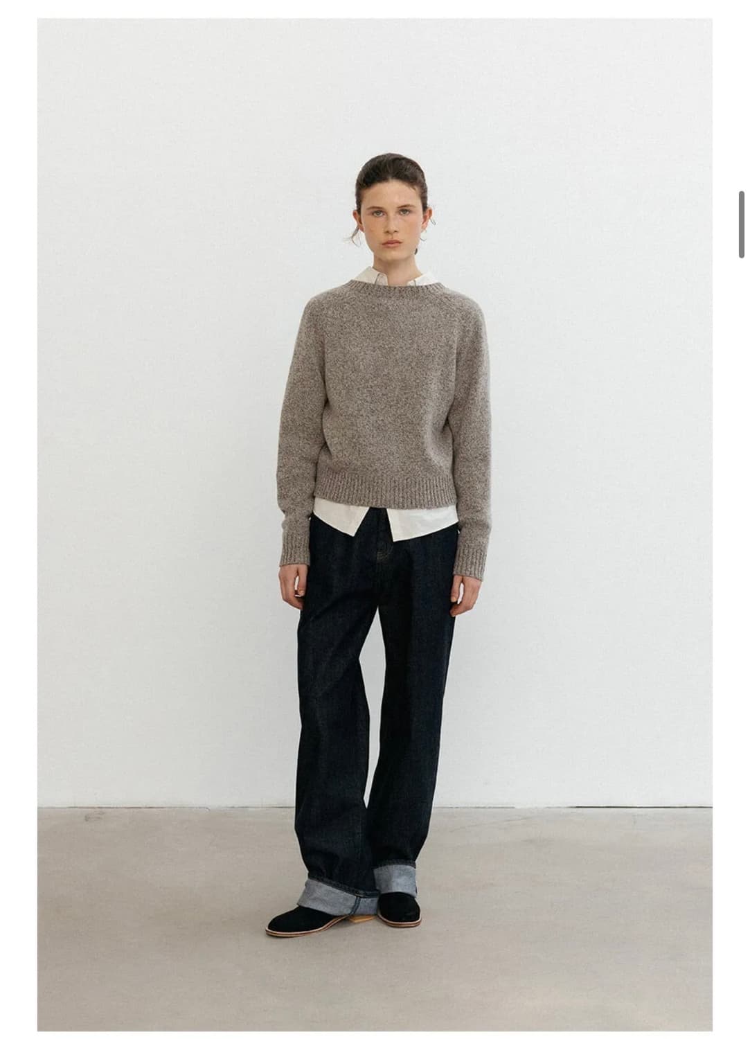 블랭크룸 래글런 크루넥 니트 머쉬룸 상품이미지3