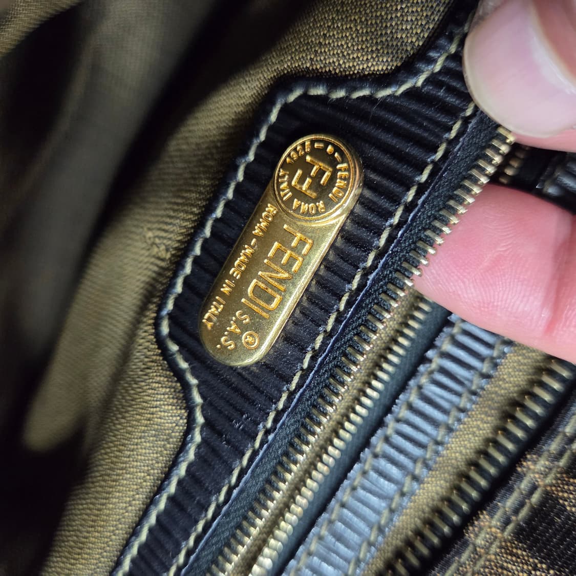 펜디 쥬카 미니 크로스 상품이미지7