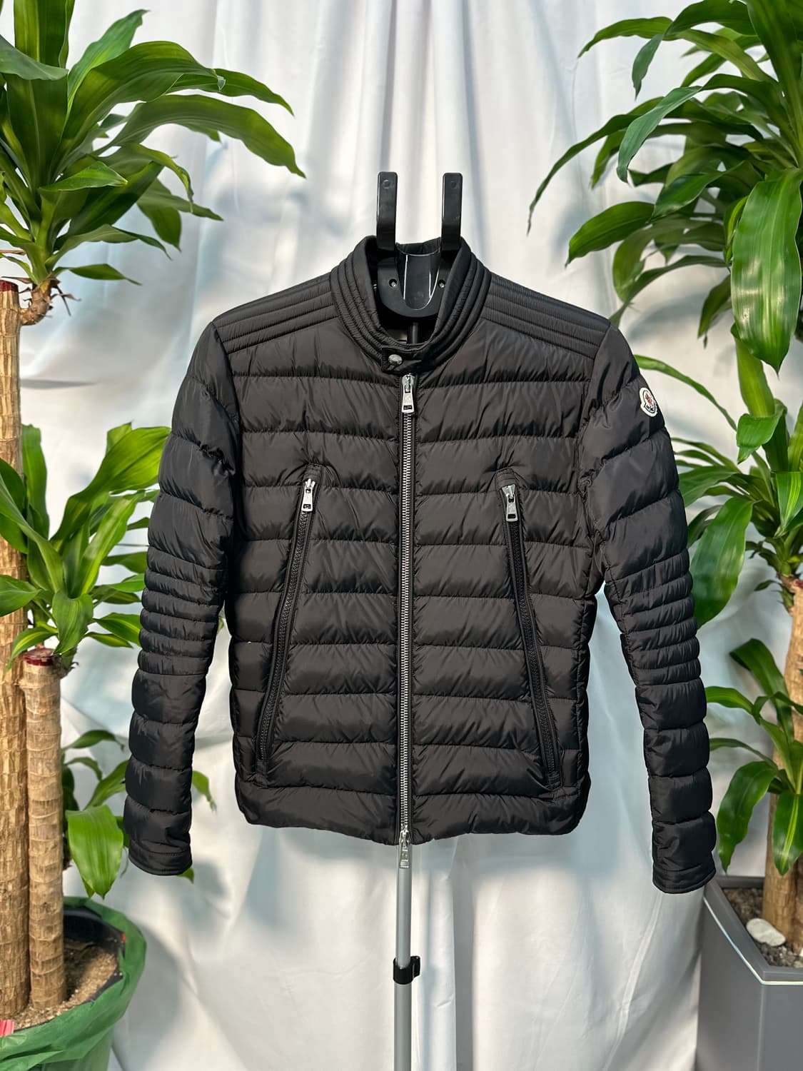 [정품] 몽클레어 아미오 2사이즈 상품이미지1