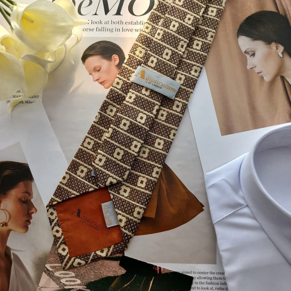 아쿠아스큐텀 실크 베이지 기하 패턴 넥타이 9.6cm A등급 A18793 상품이미지4