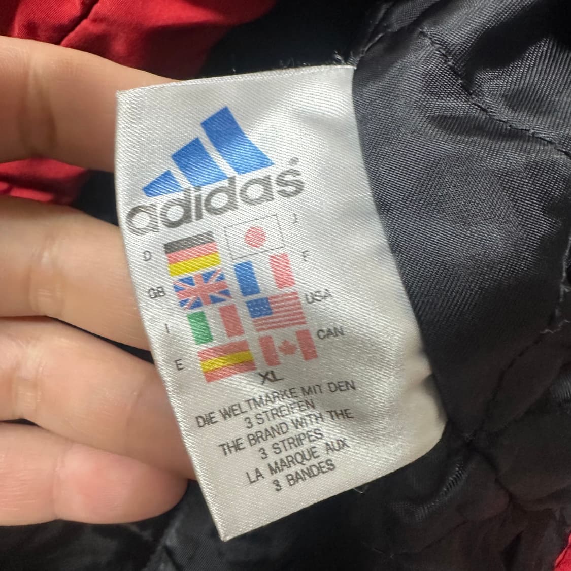 ✨ (바배) 아디다스 올드스쿨 검빨 누빔 바람막이  상품이미지4