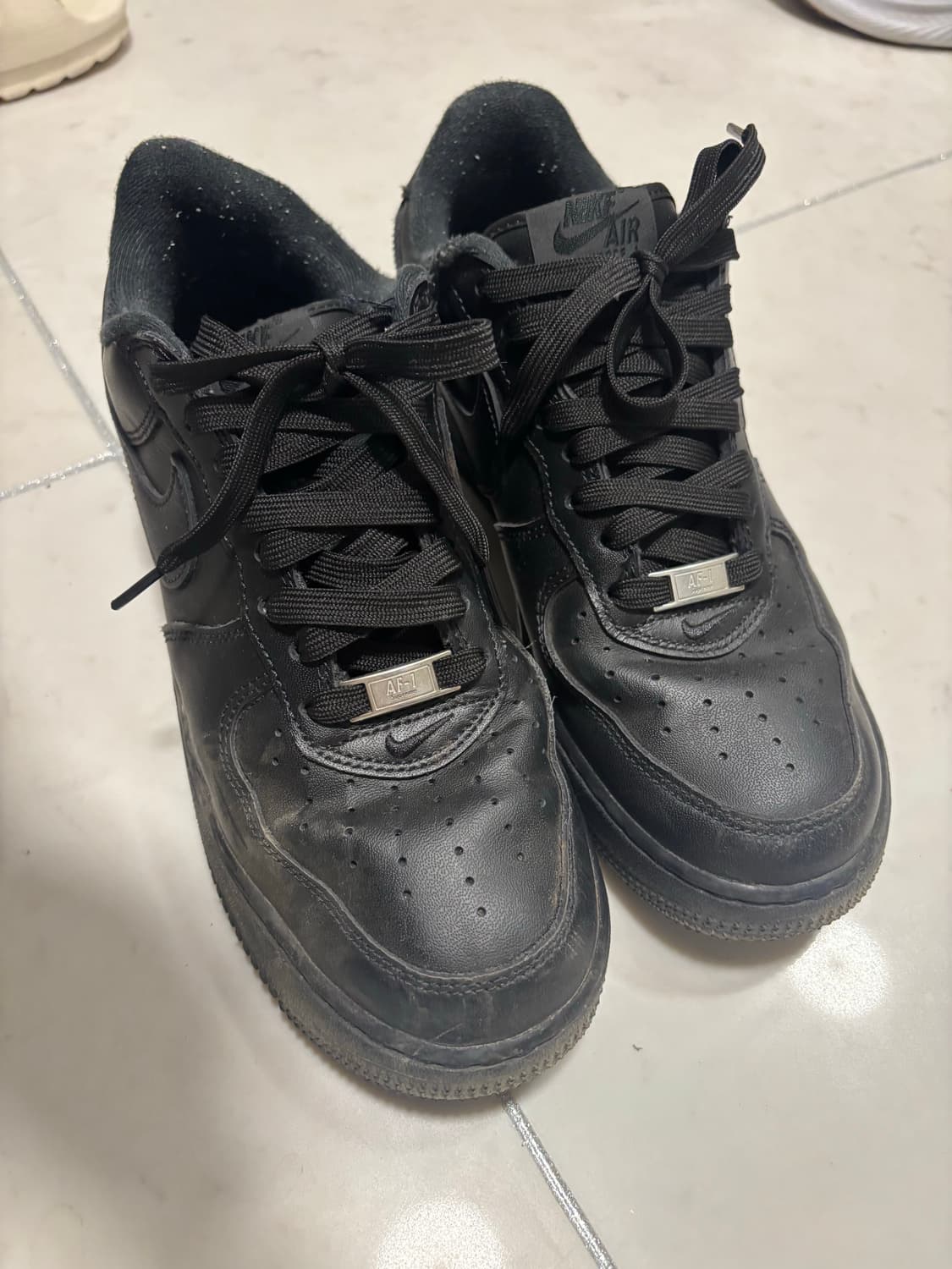 슈프림 블랙포스 상품이미지2