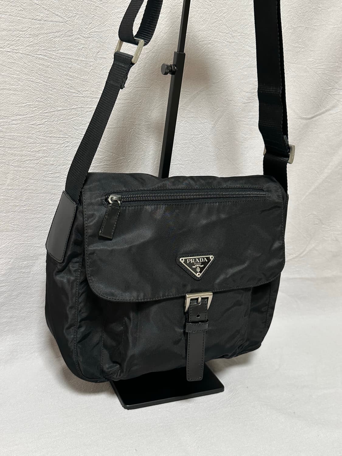 (S급) 프라다 버클 크로스백 나일론 포코노 주우재백 상품이미지2