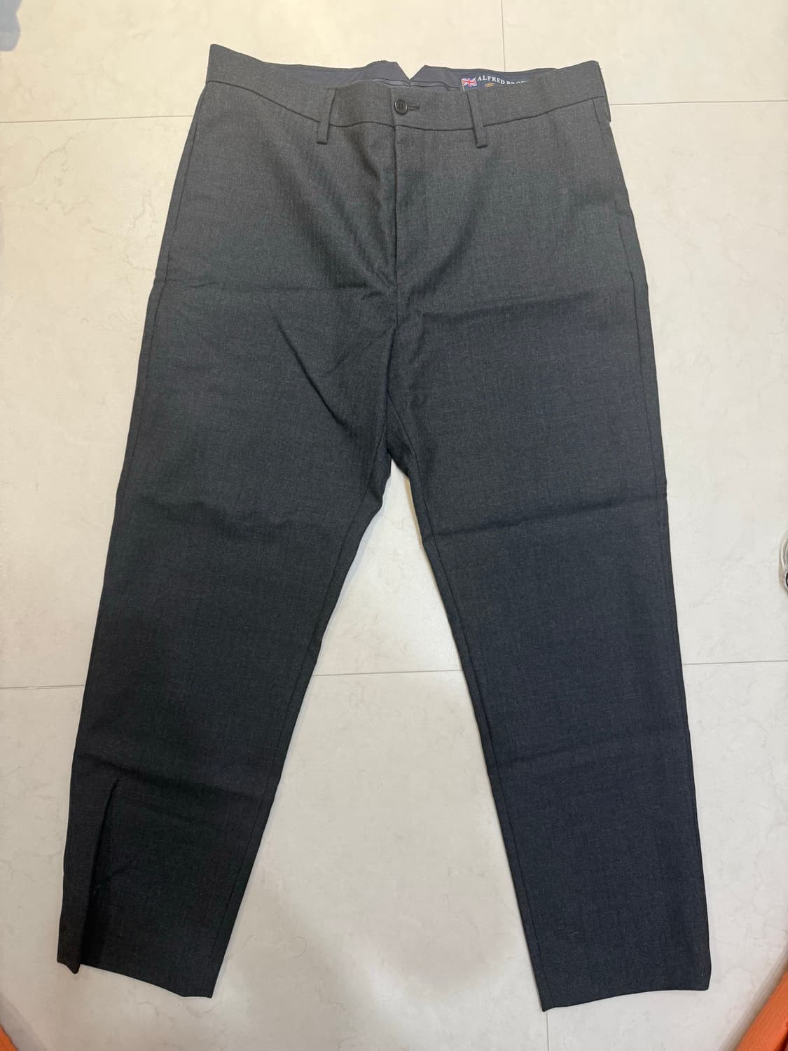 아크네 울 팬츠 상품이미지1