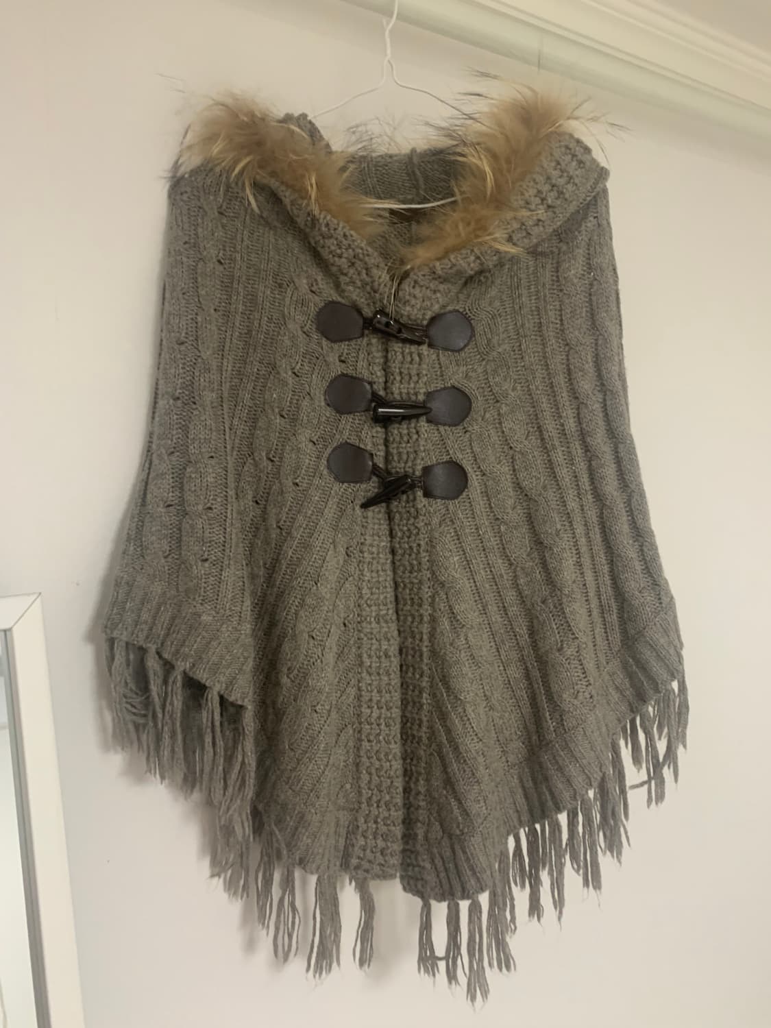 대장 빈티지 케이프 퍼 태슬 사와코무드 상품이미지1