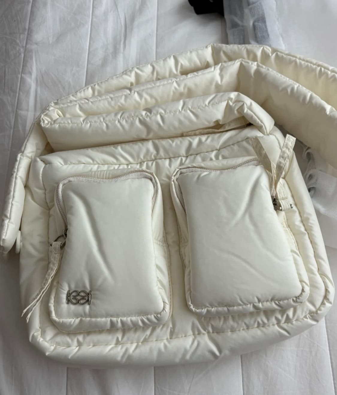 기준 kijun 필로우 크로스백 크림 상품이미지3