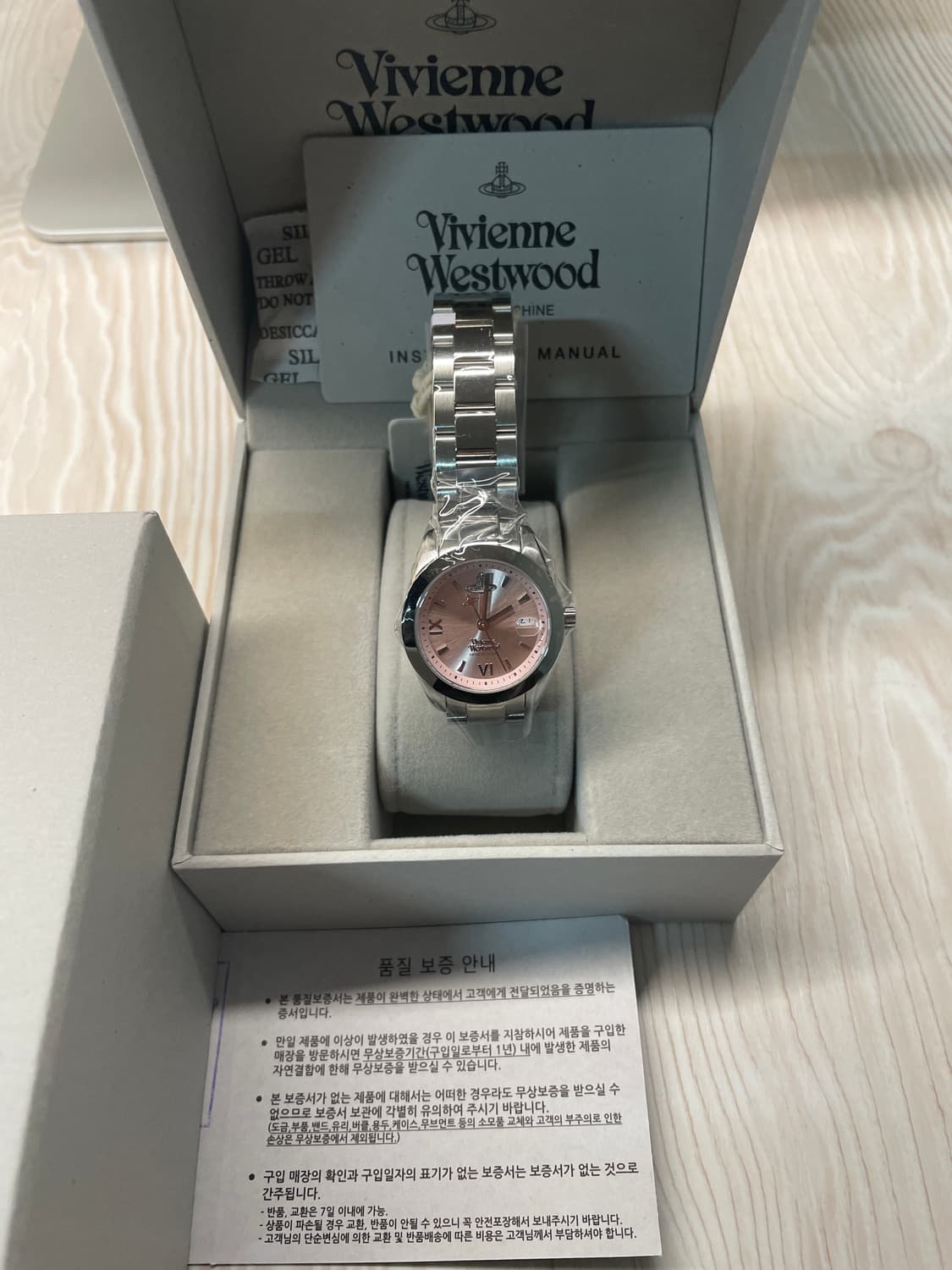 비비안웨스트우드 펜처치 시계 상품이미지2