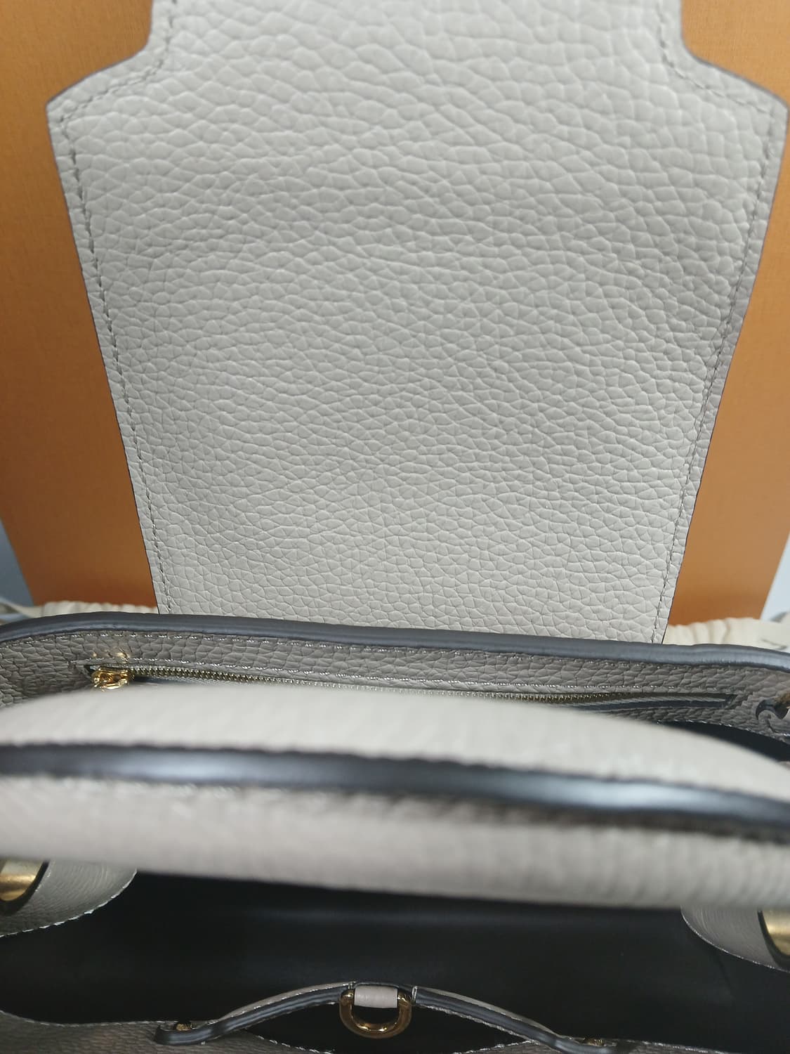 루이비통 카퓌신BB 토트백 갈렛 M94634 상품이미지9